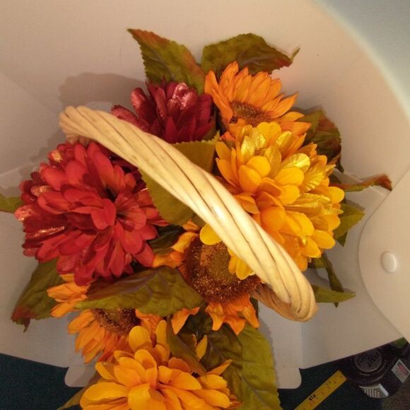 Hand Crafted Floral Table Centerpiece Fall Chrysanthemum Basket - Picture 8 of 10